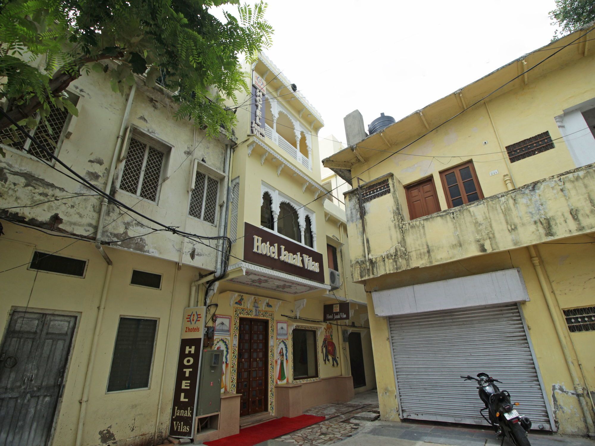 Oyo 9161 Hotel Janak Vilas Udaipur Kültér fotó