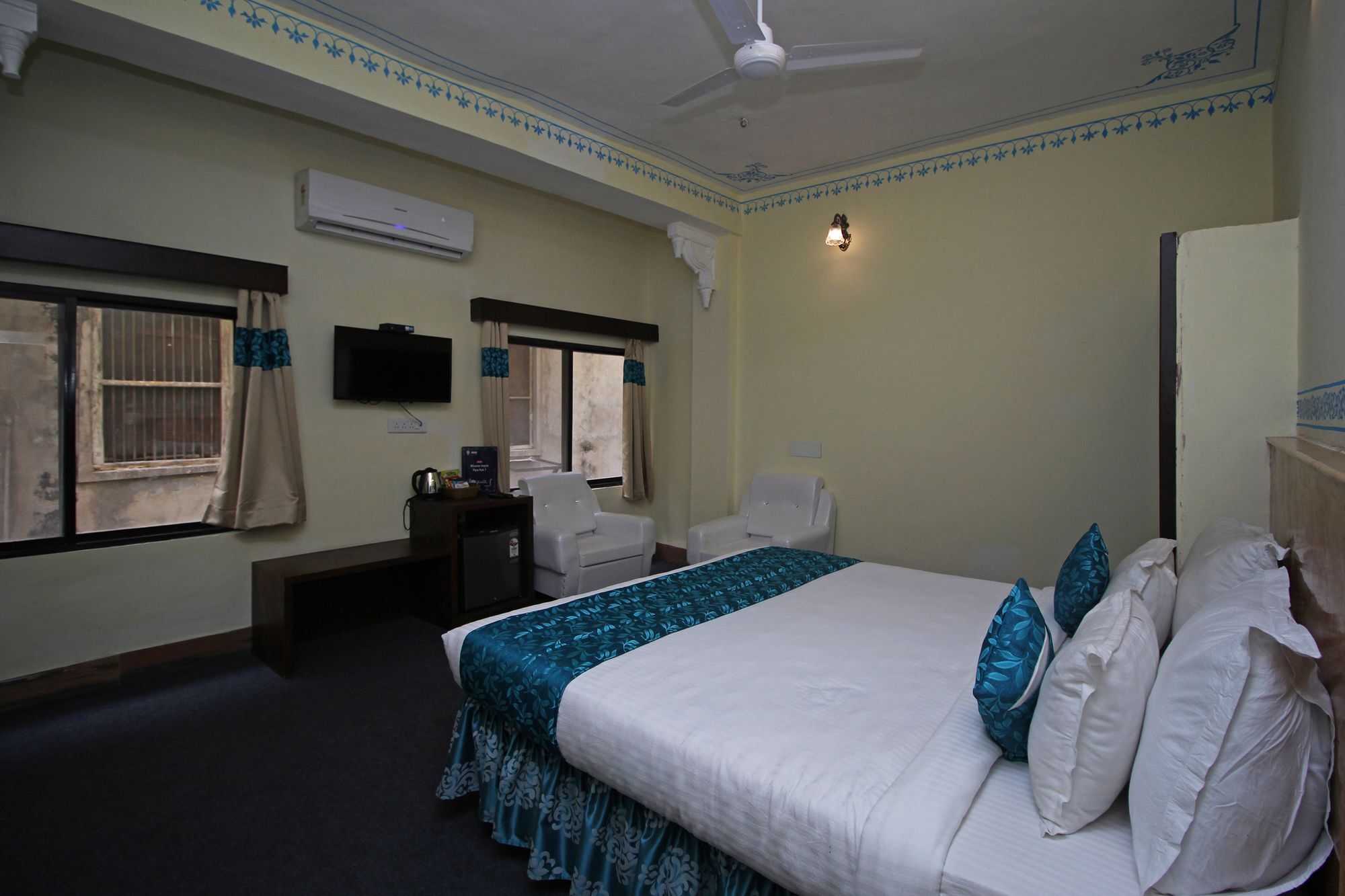 Oyo 9161 Hotel Janak Vilas Udaipur Kültér fotó